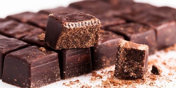 Il giro del mondo tra le cioccolate più strane che ci siano