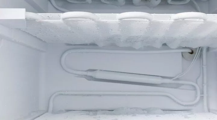 Come sbrinare il frigo in modo facile e veloce: segui i nostri consigli!