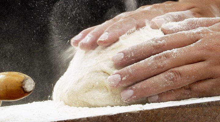 Madia antica per impastare il pane come una volta!