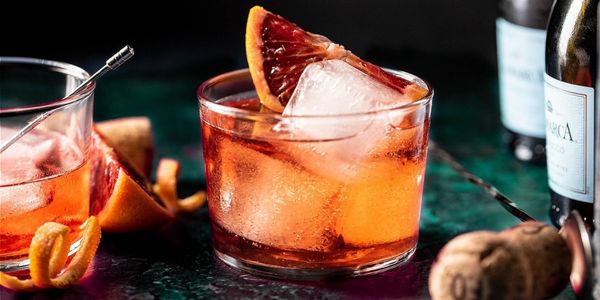Negroni sbagliato: il cocktail nato da un famoso errore