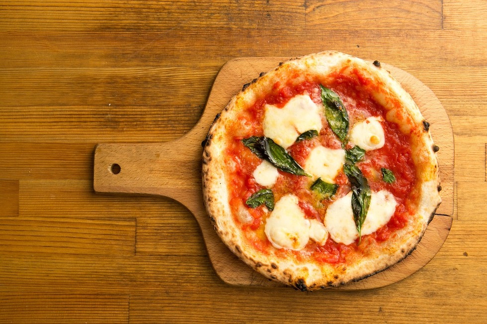 Chi ha inventato la pizza? Ecco la vera storia